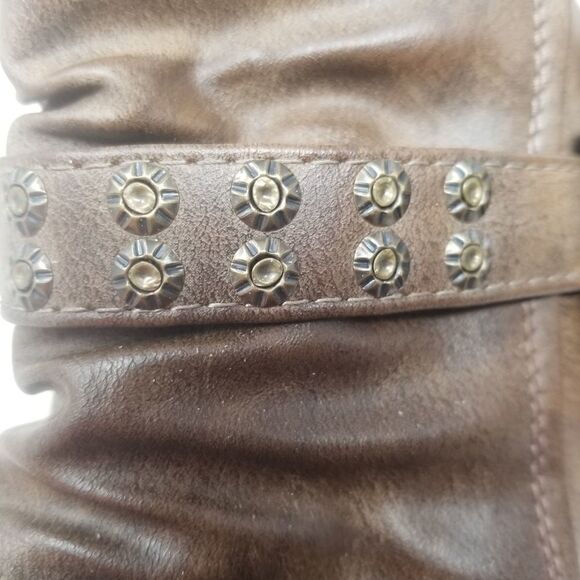 GLOBAL WIN BROWN FAUX LEATHER BOOTS. SIZE 8.5 - Picture 12 of 12
